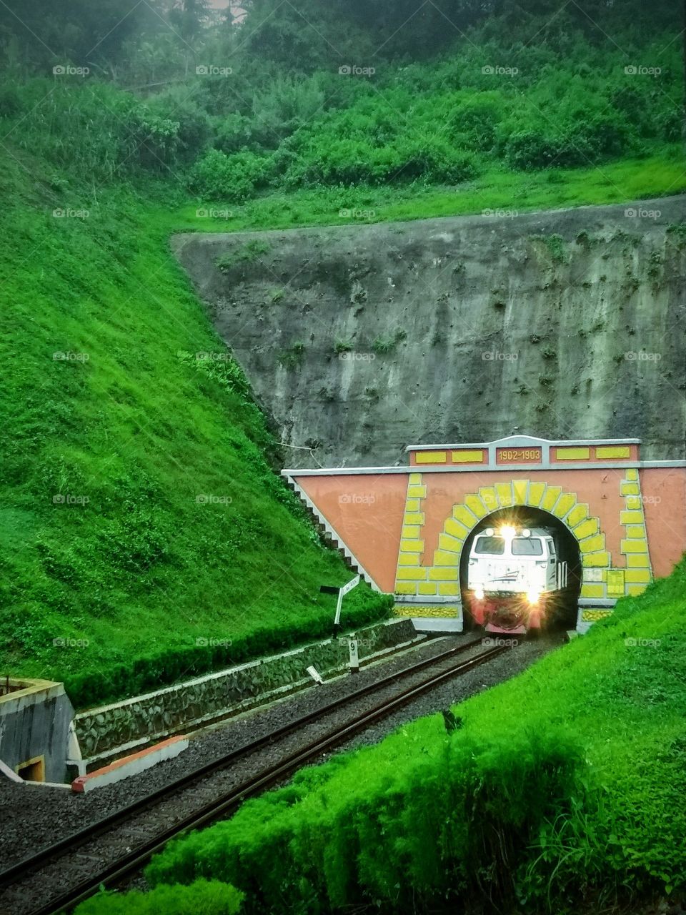 Train Tunnel