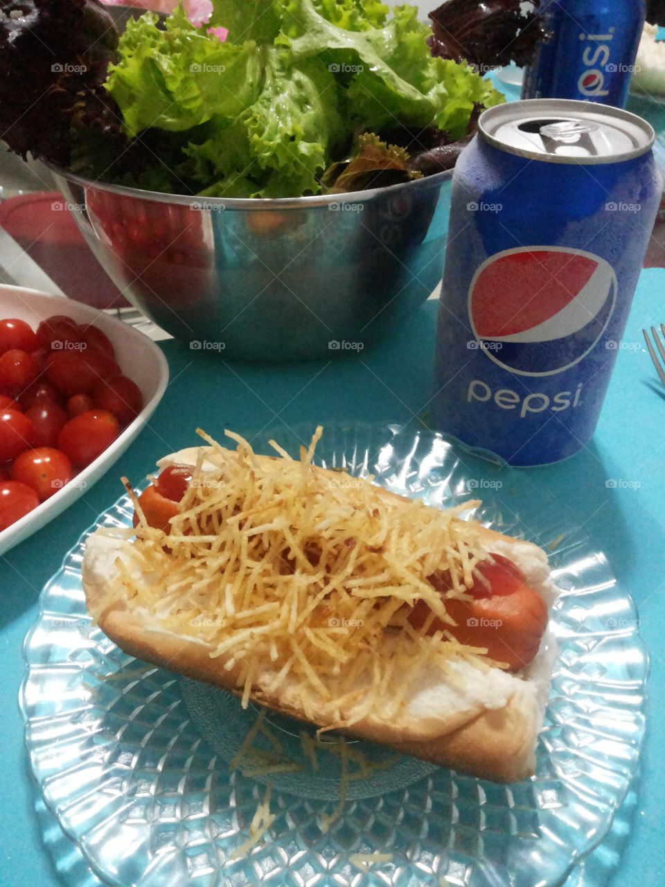 hot dog with Pepsi