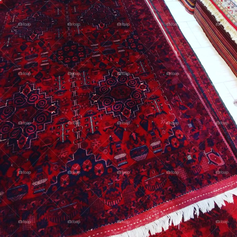 Love red persian rugs