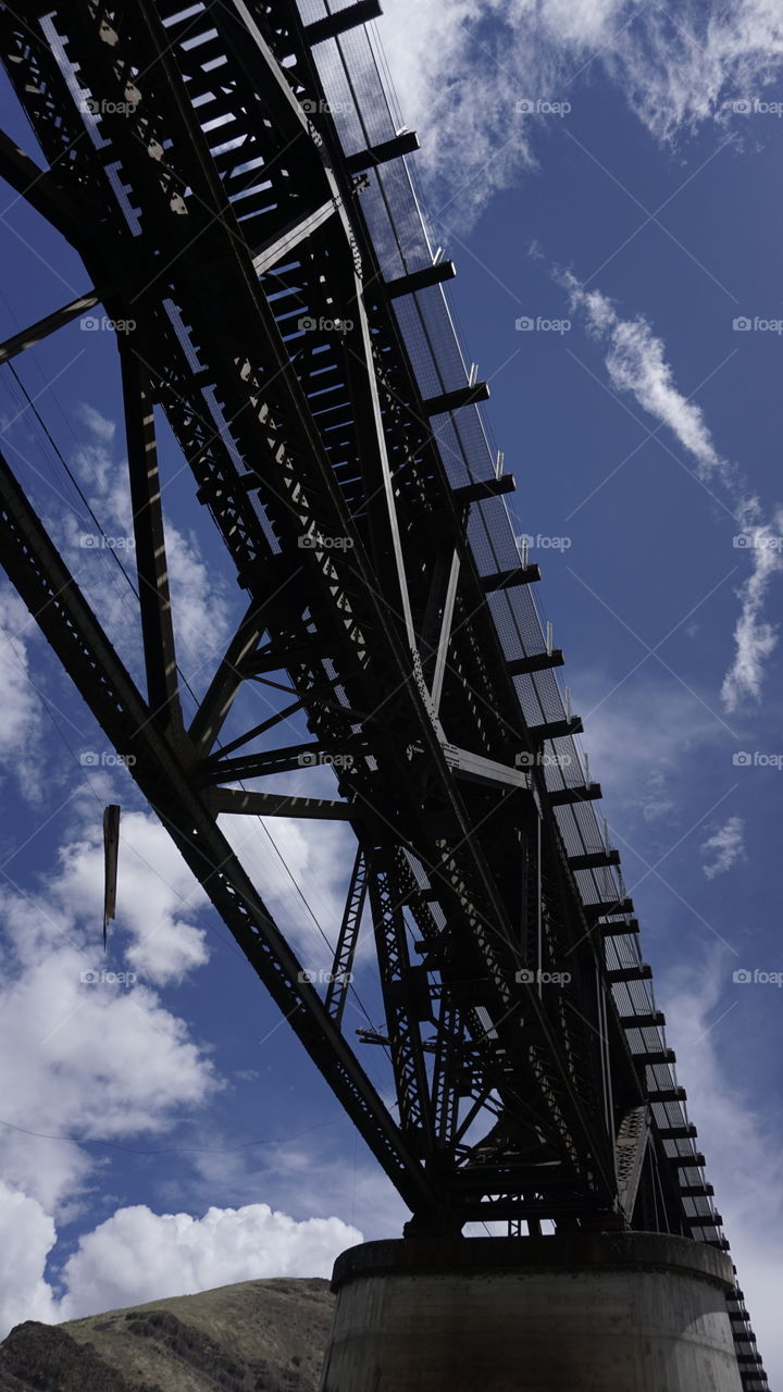 Deschutes Train Bridge