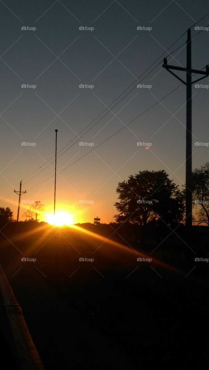 sun falling into shadow