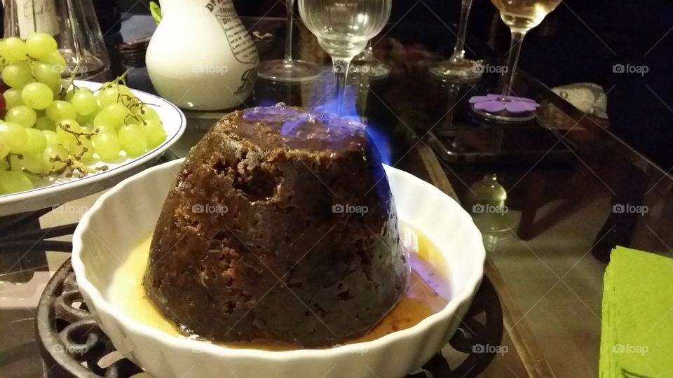 Pudding flambé