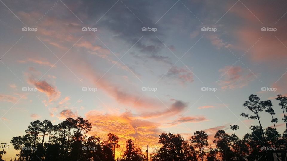 Beautiful sunrise over Mississippi 