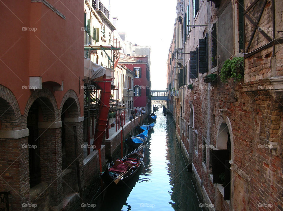 italy buildings windows bridge by jeanello