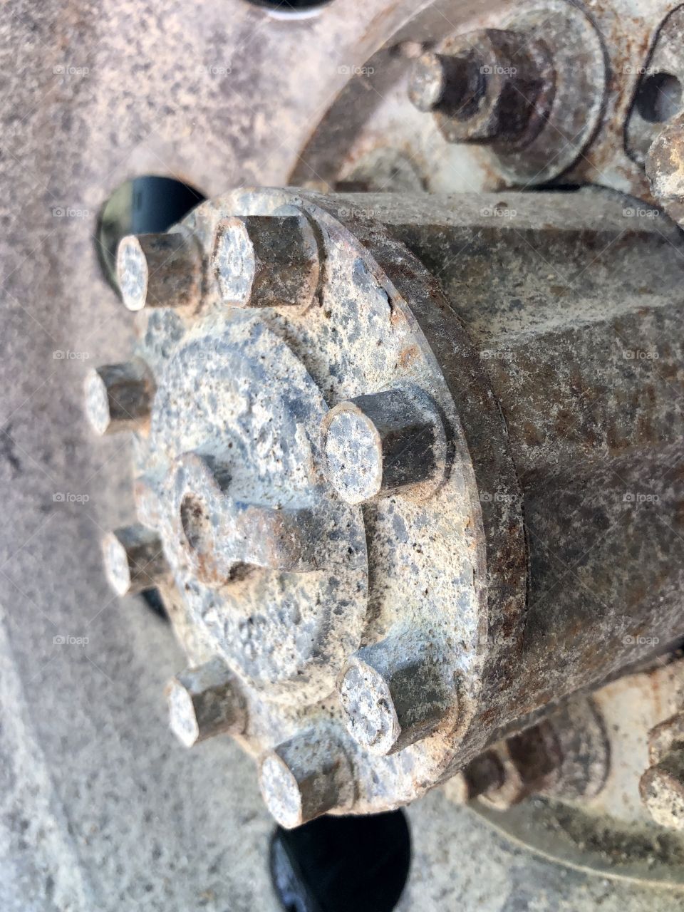 Heavy duty truck tire rim 