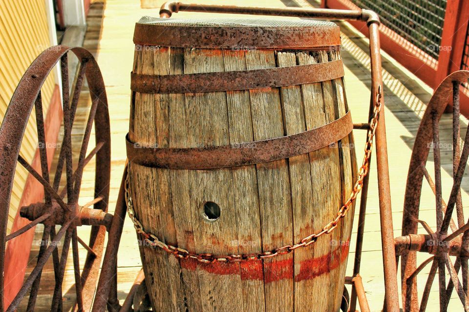 Antique Barrel & Cart
Explore Your Town