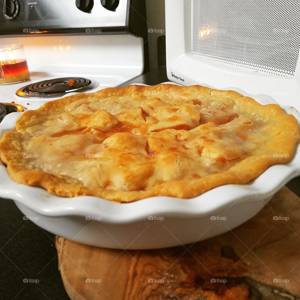 Holiday baking! Homemade apple pie!