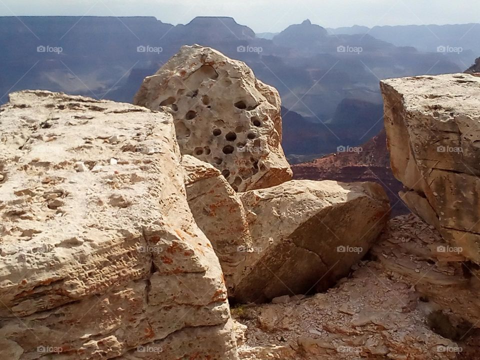 Mountain top strewn with massive rock formations