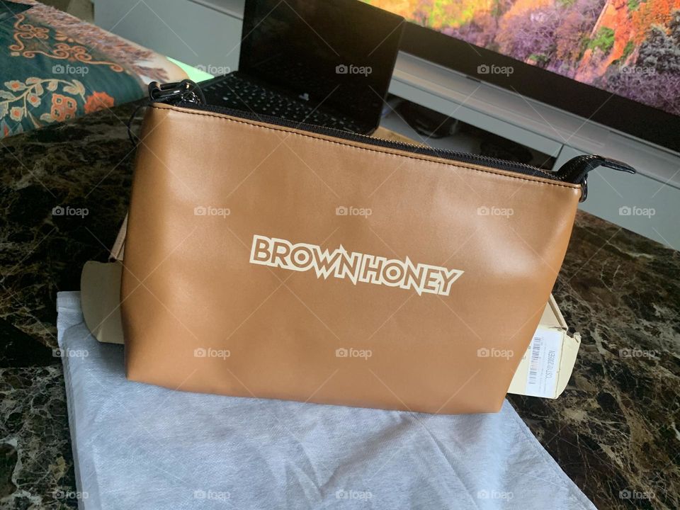 Brown Honey Crossbody bag, Item from own brand, link in bio. Slight edit to original photo, taken 2024 on iPhone camera.