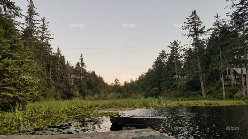 Laurel Lake, Oregon at sunset
