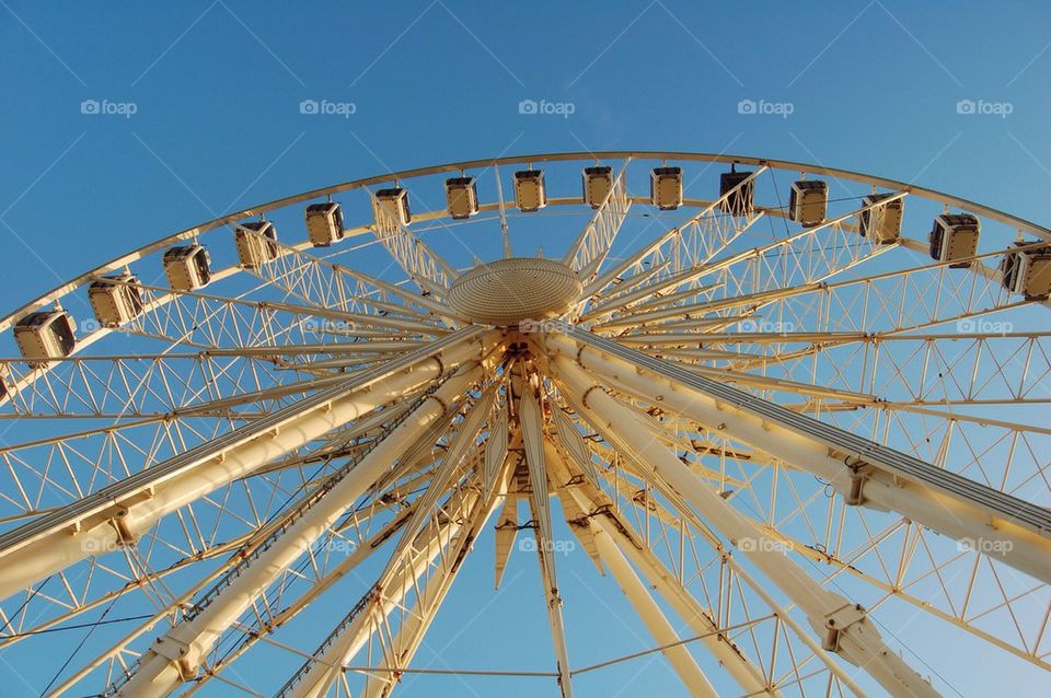 sky city wheel blue by Petalskull