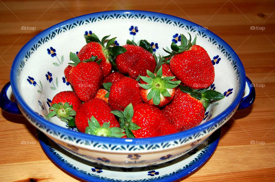 Yum! Strawberries!!