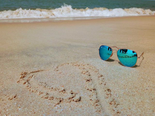 beach love