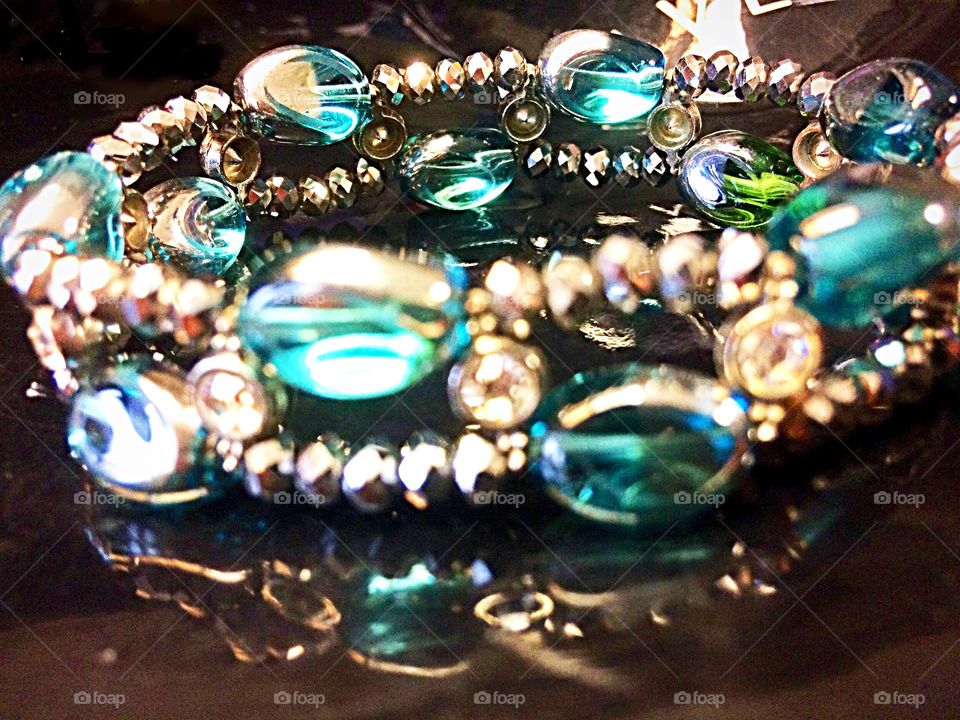 Glass beads, bracelet