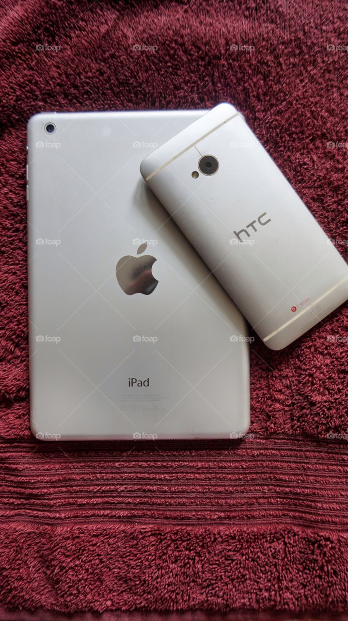 Ipad and htc one