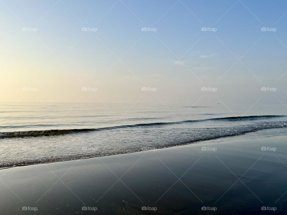 Relaxation by the foggy sea