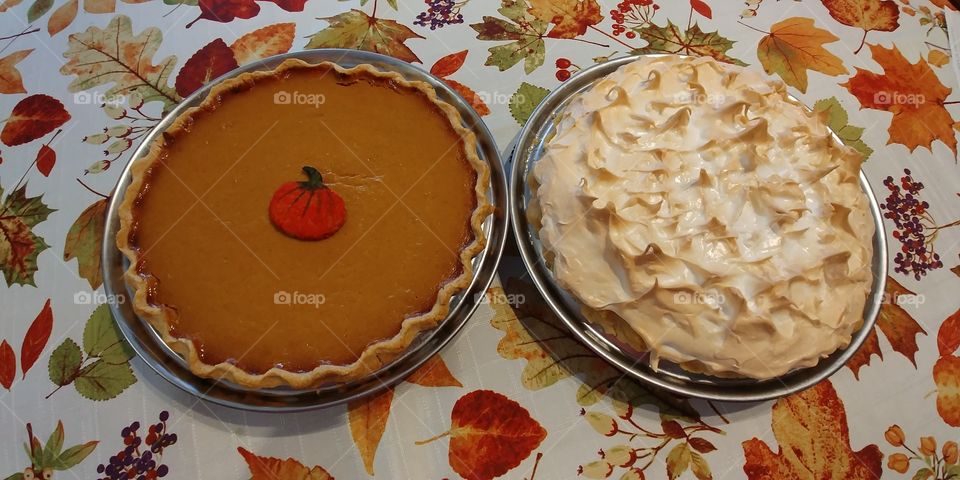 Thanksgiving Pies