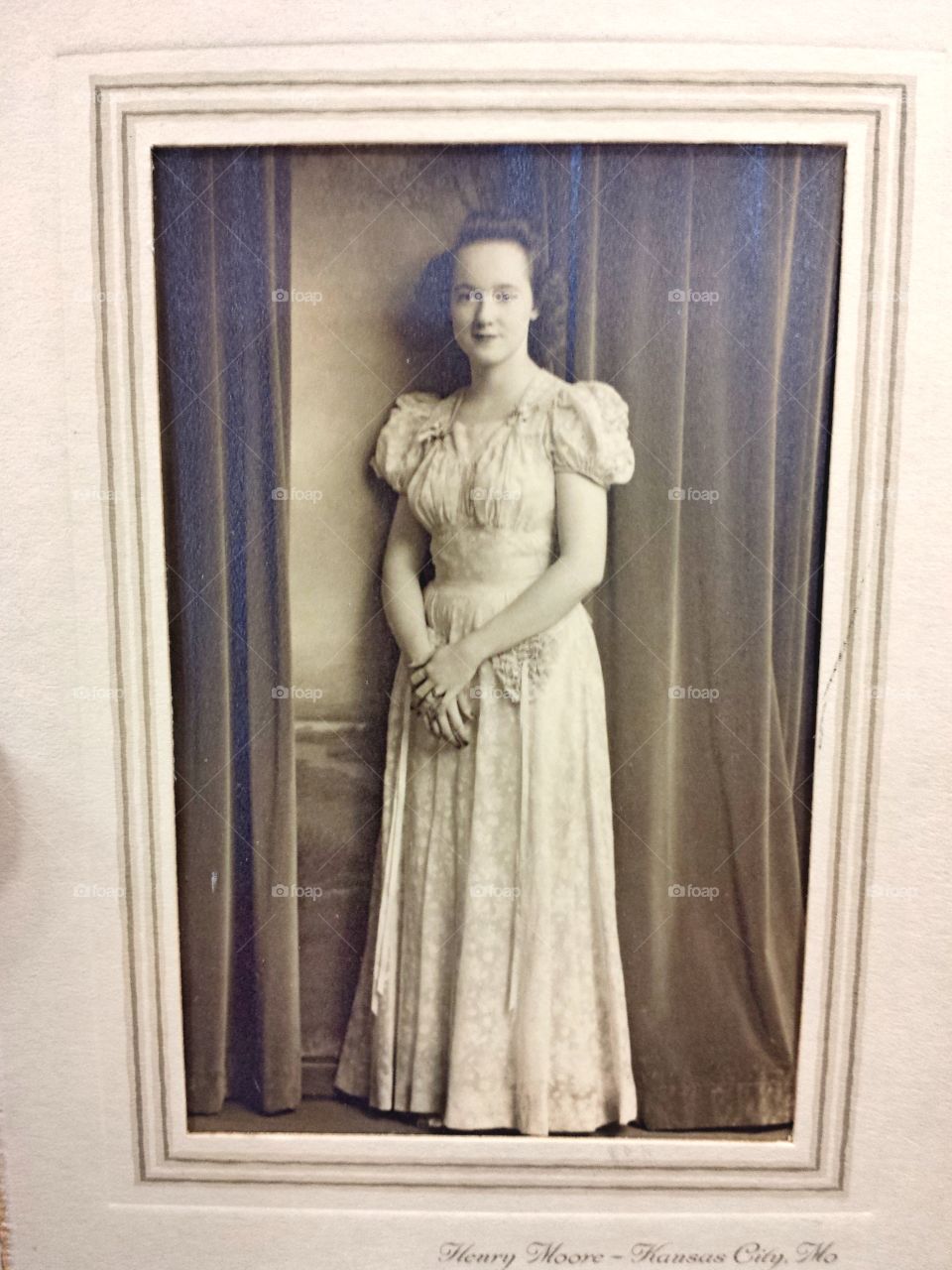 antique lady photograph