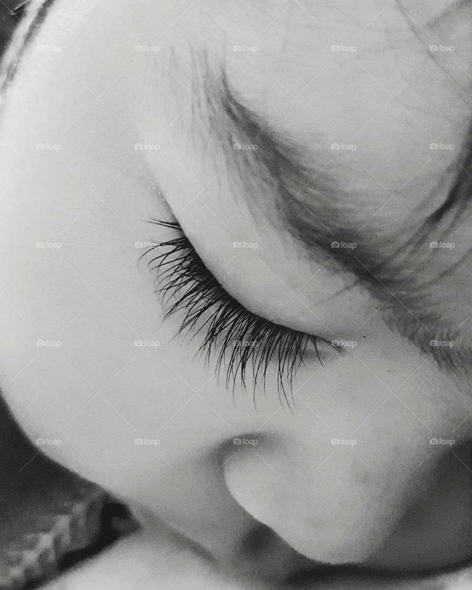 Baby lashes