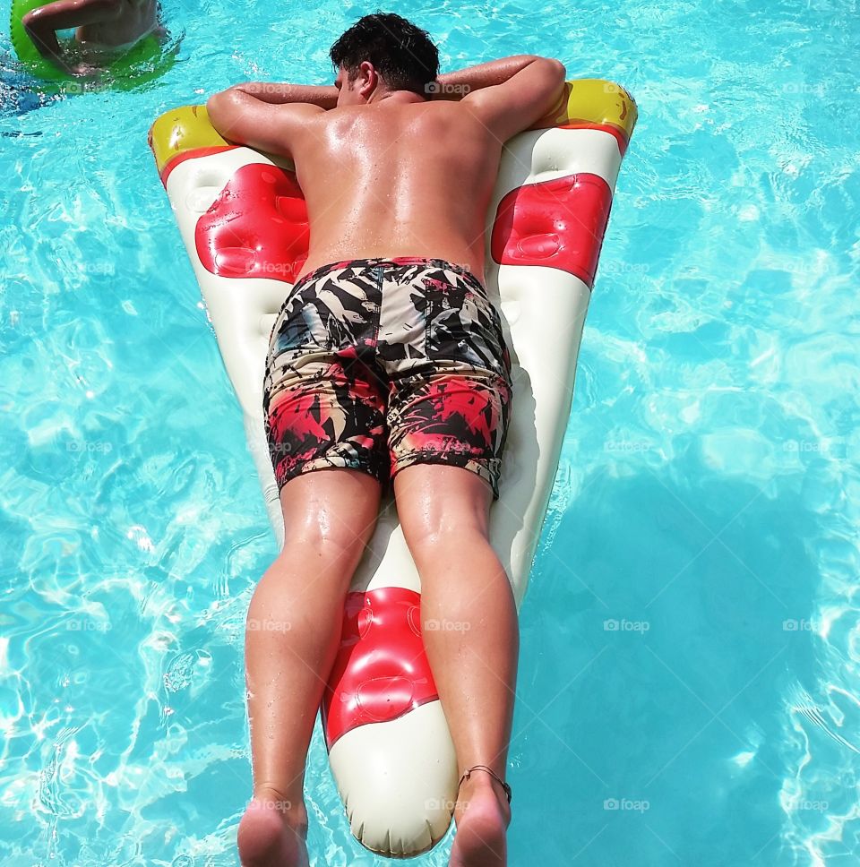 pizza pool
