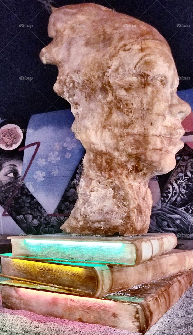 BIGGEST LITTLE CITY IN THE WORLD