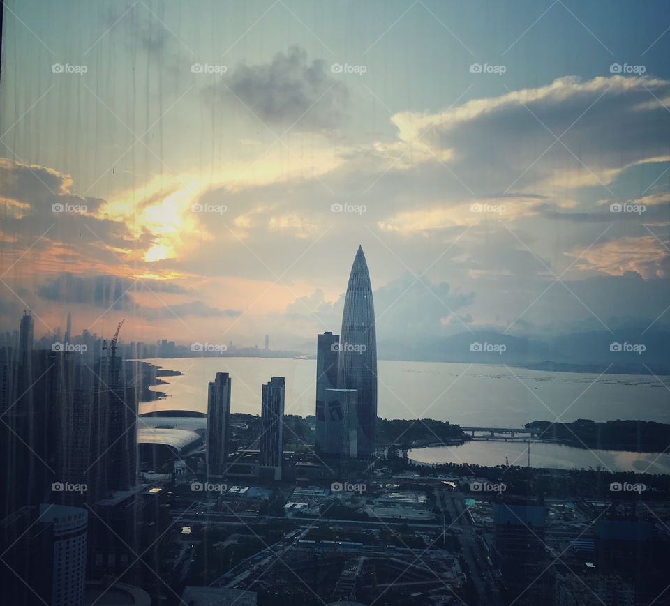 深圳照片 -explore Shenzhen - a modern city that is becoming more than a global hi-tech factory