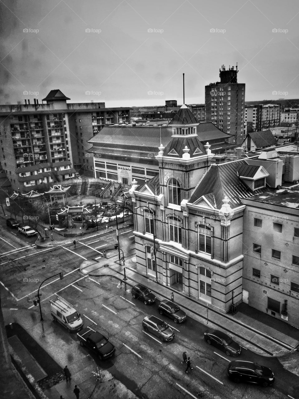Black and white,architecture,roads 