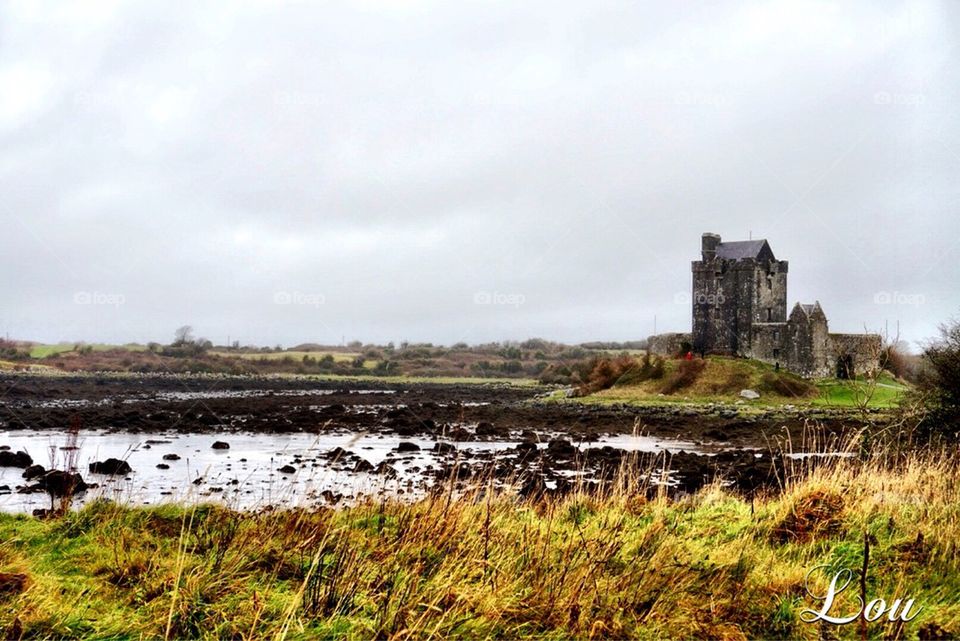 Dunguaire Castle