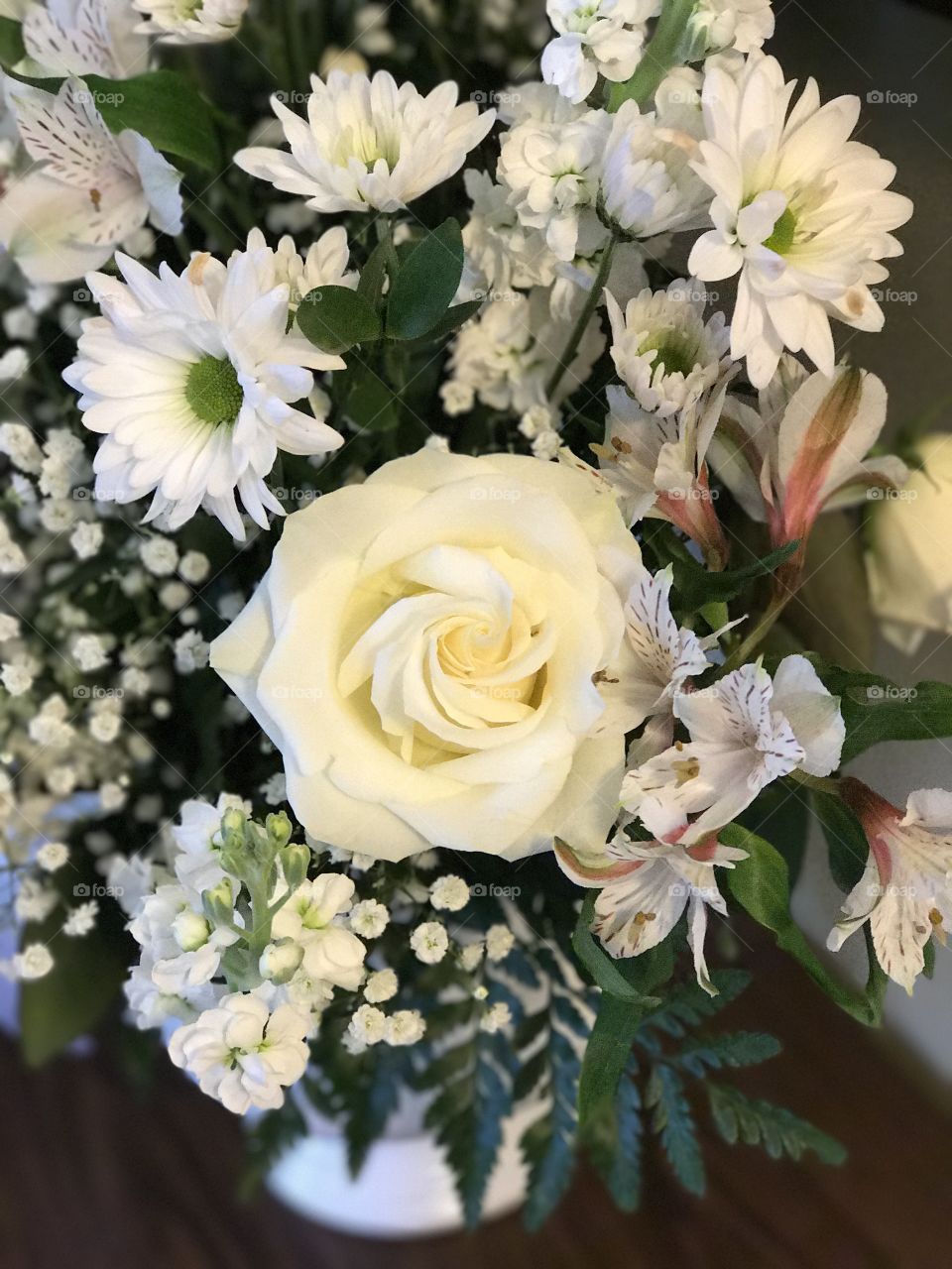 White rose bouquet 