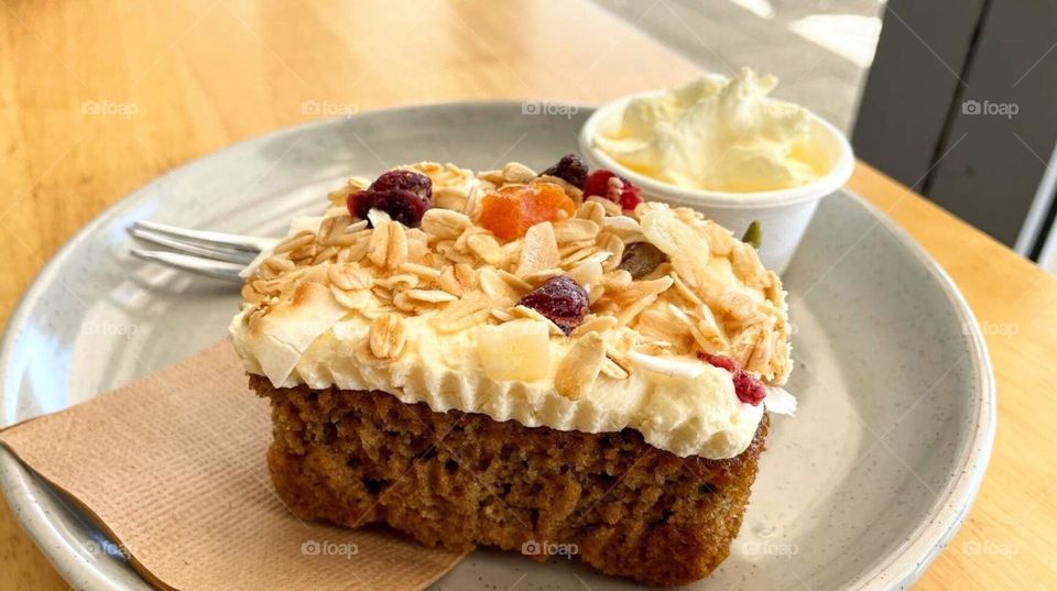 Delicious sweet treat, cake with fruit and cream!