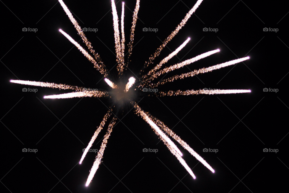 sky light new year 2013 by Iphonepic