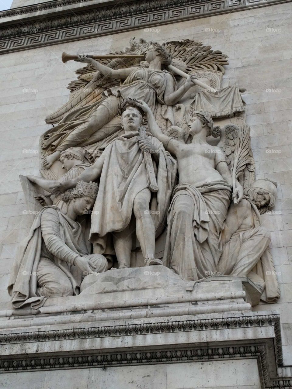 Arc de Triomphe Statue