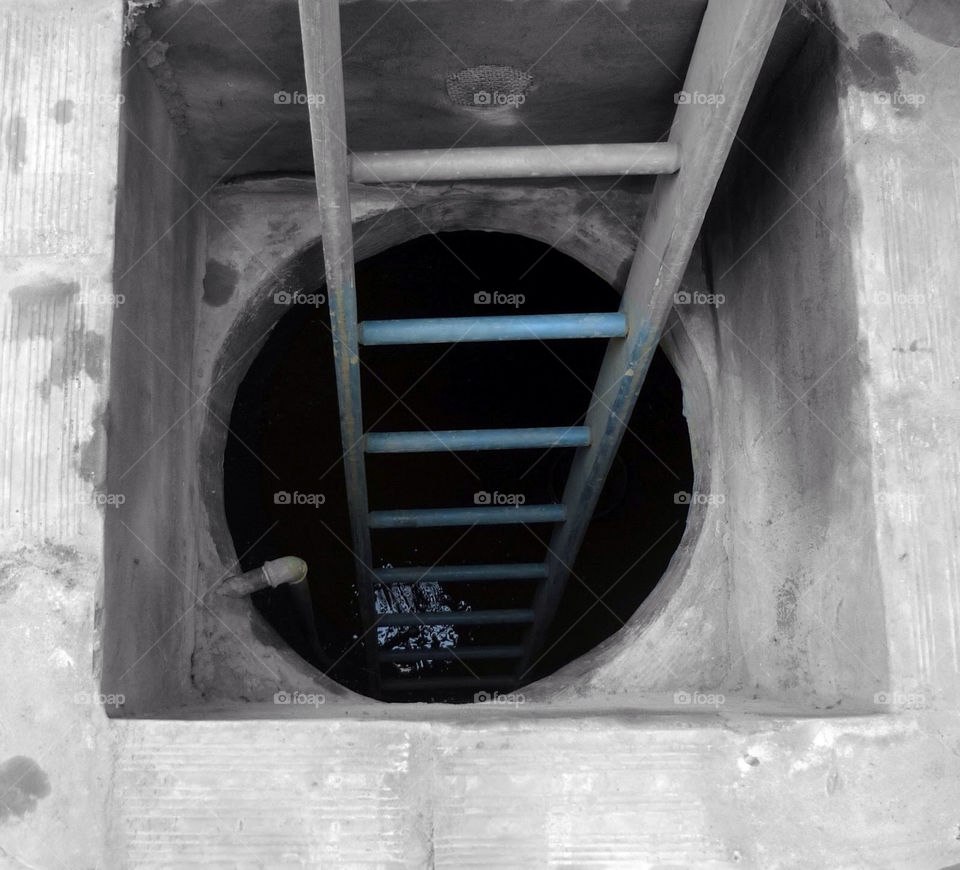 black and white ladder cistern chaco by JGlink