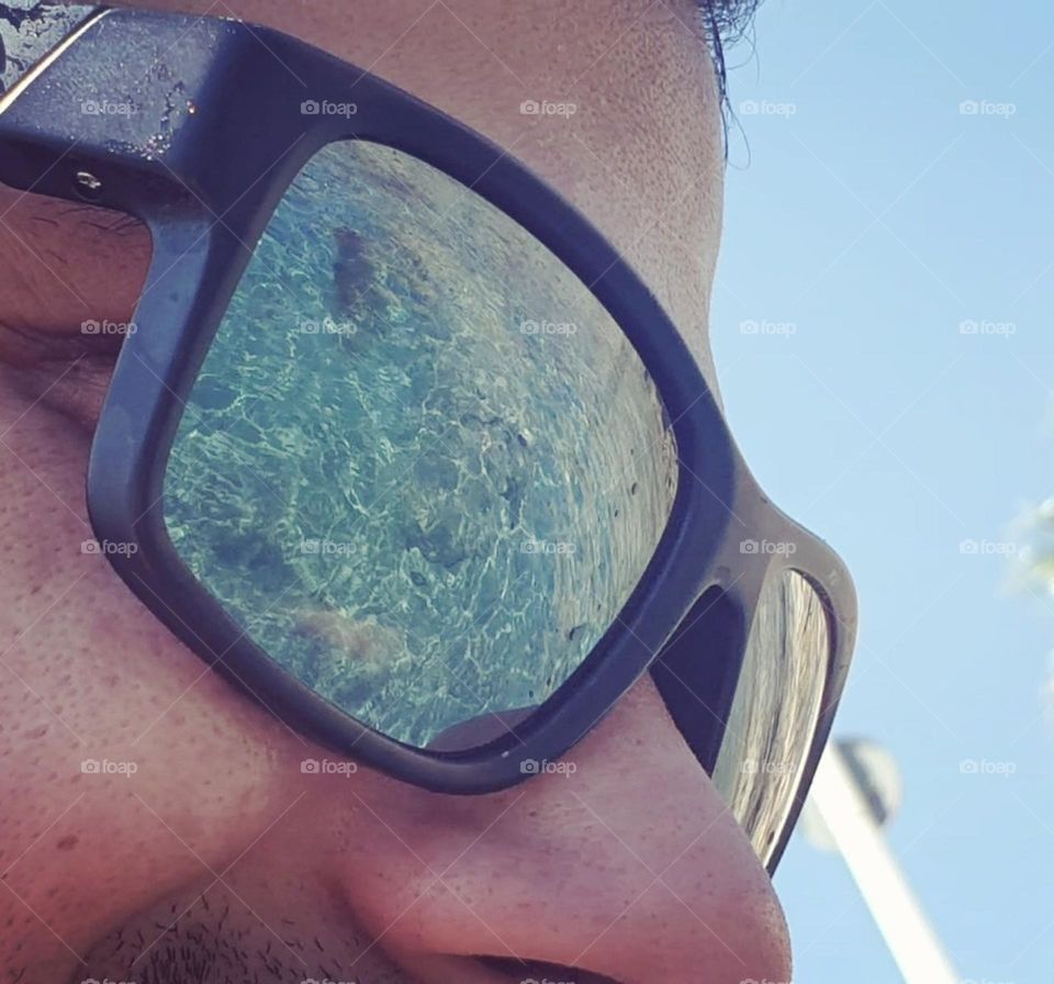 Sunglasses#reflect#sea