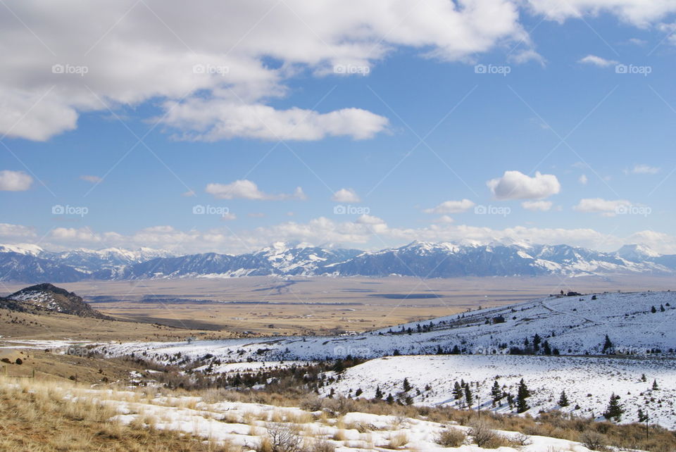 MONTANA MOUNTAIN RANGE