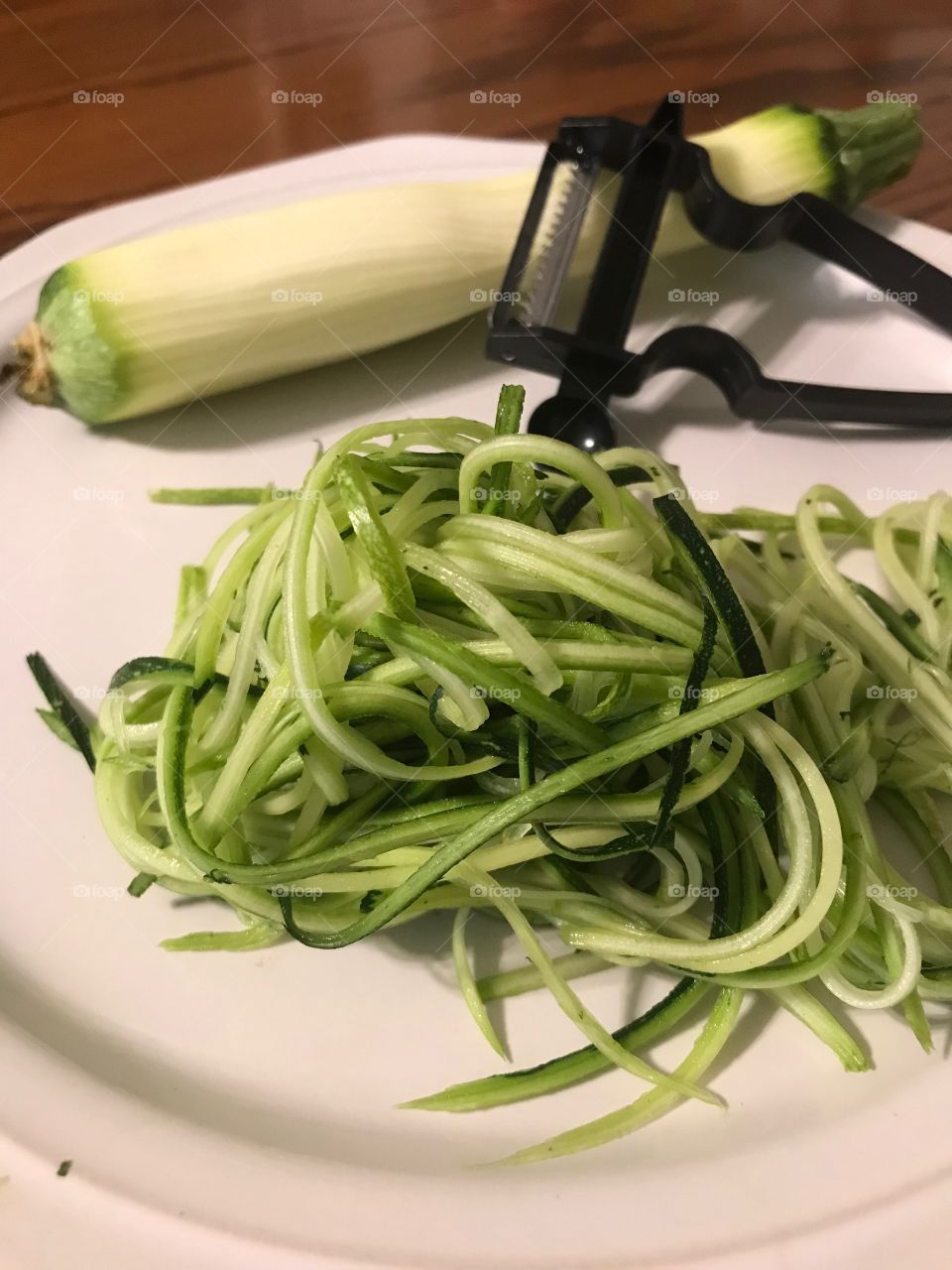 Zucchini spaghetti 