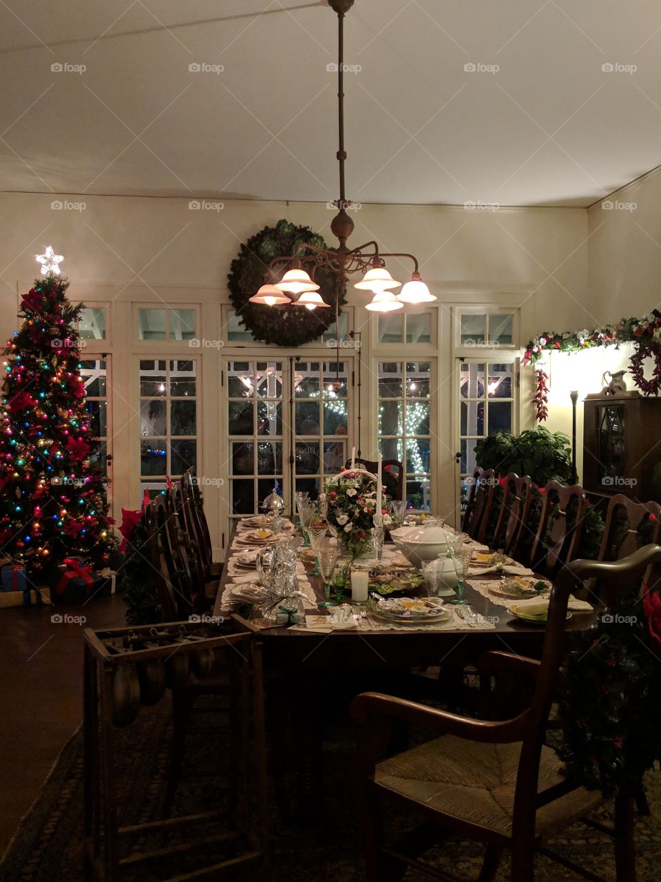 Dining room set for Christmas at Ford & Edison Winter Estate, Fort Meyers, FL 12/2018