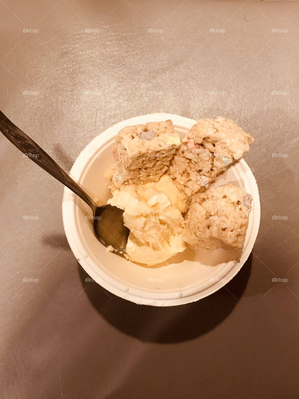  Ice cream and rice crispies