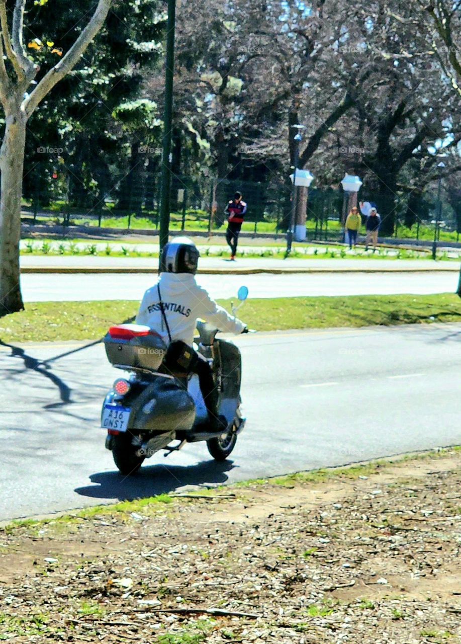 Scooters are more and more popular due to their lower, more affordable prices. Their fuel consumption takes the owner a long way on the buck.