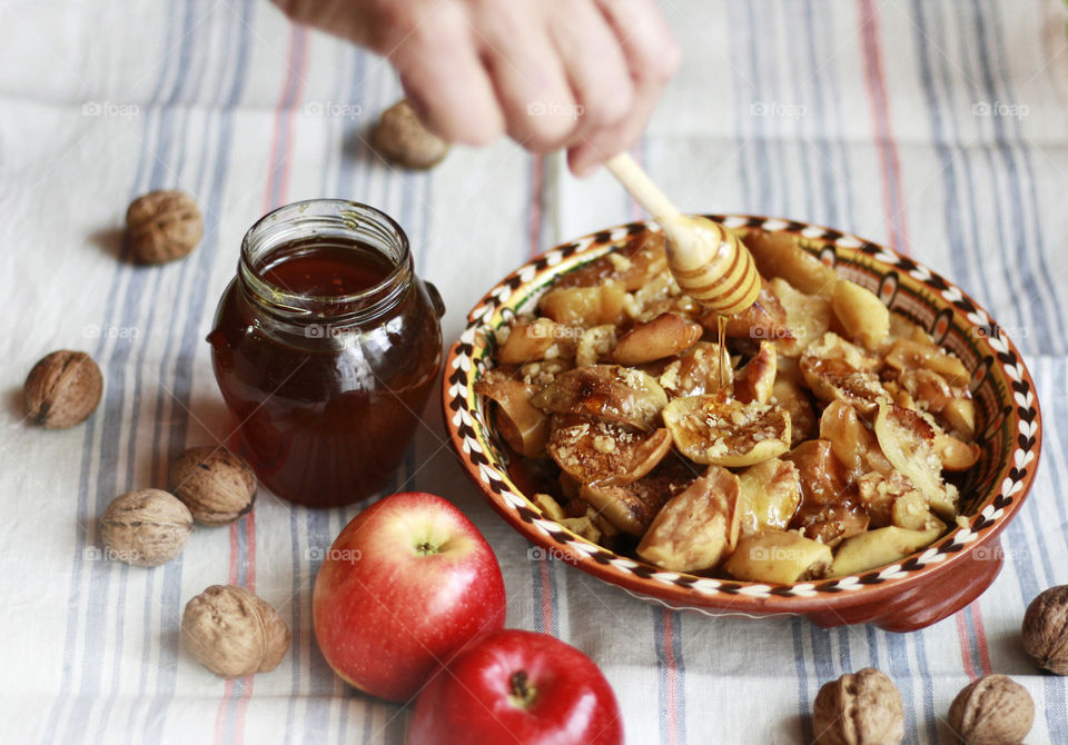 I love to cooking in the winter time, homemade food is cozy and remind me for my childhood.