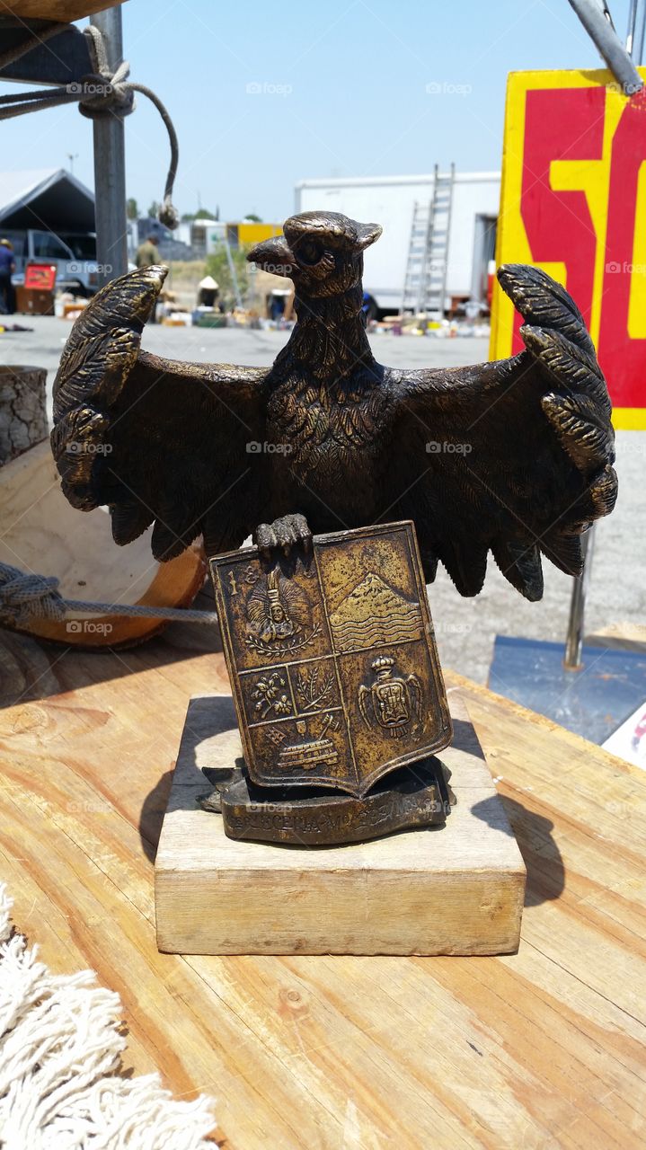 cervezeria Montezuma bronze eagle