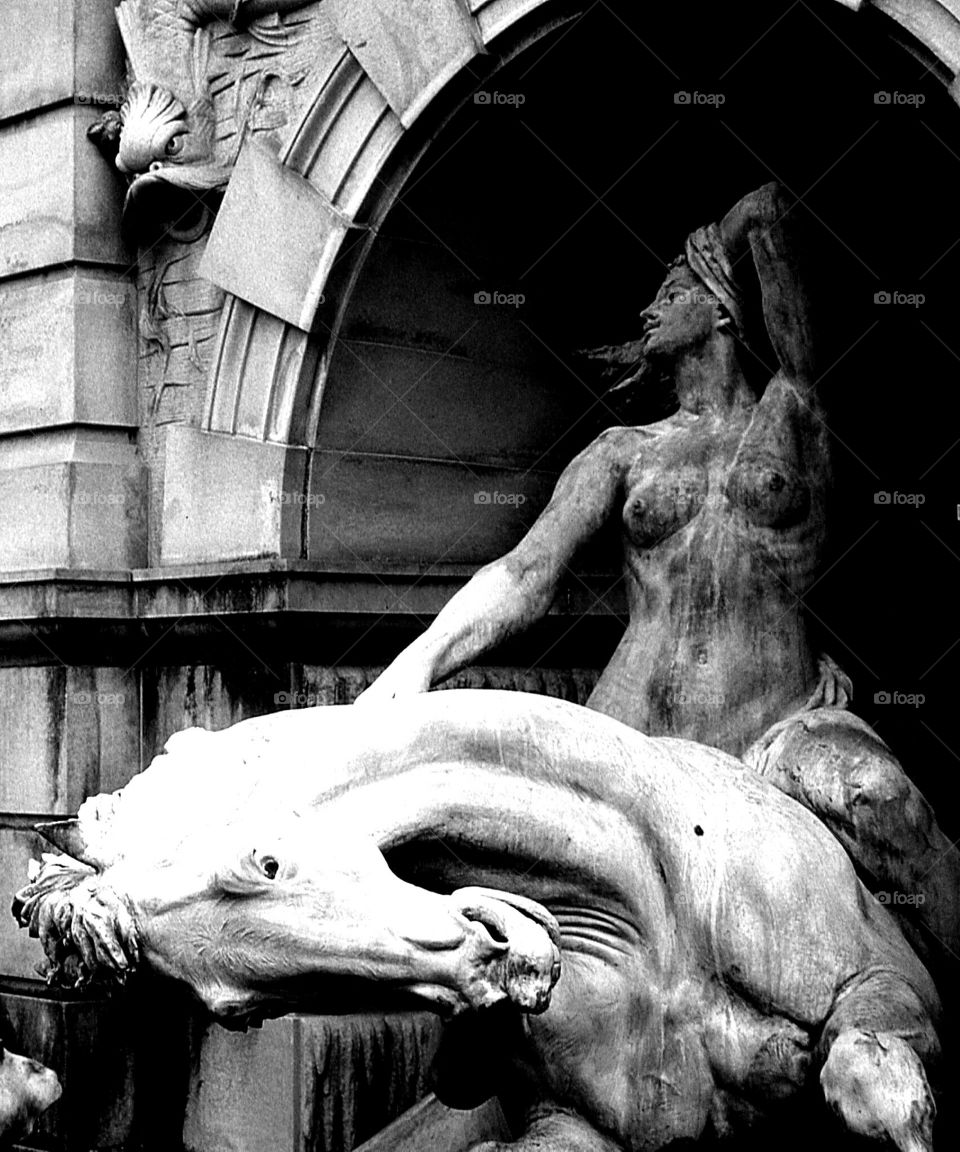 sculpture horse Arch woman black and white monochrome