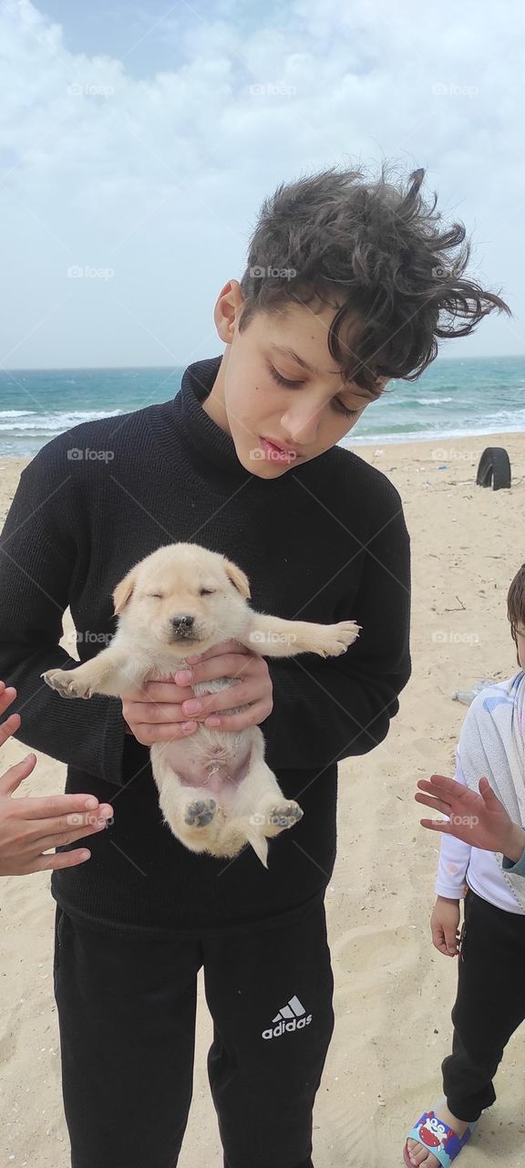 This newborn puppy is so cute