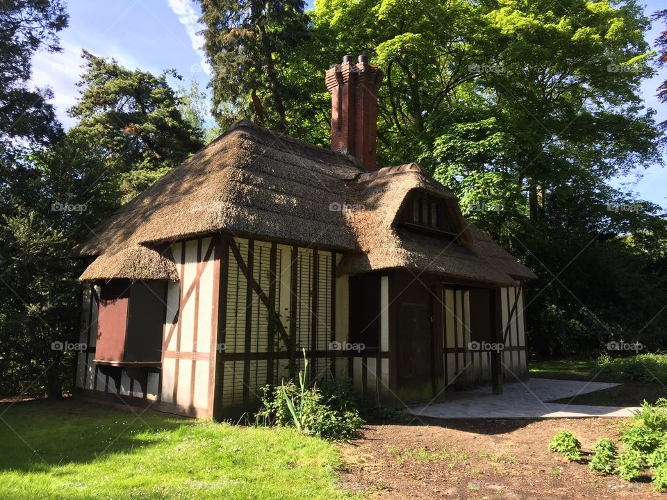 Cottage in a park in Antwerp