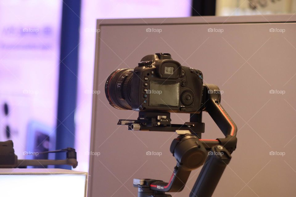 High technology camera with gimbal stabiliser in display 