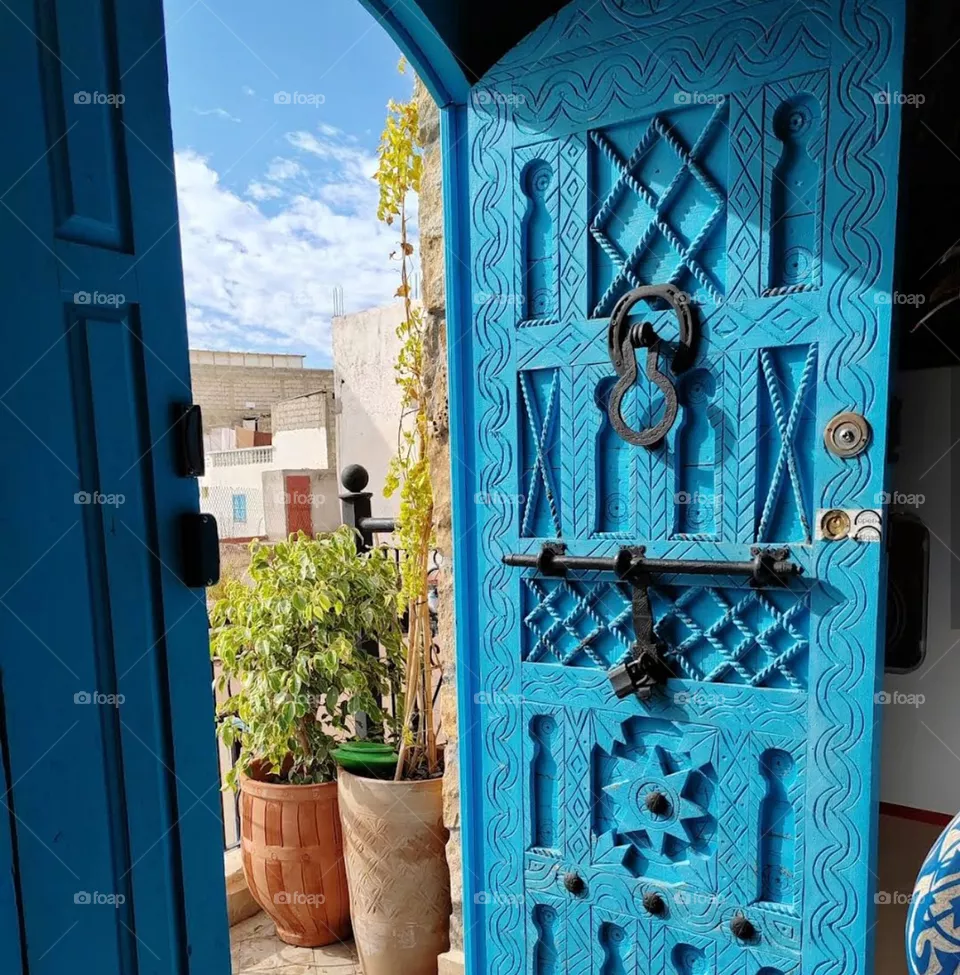 door & nature