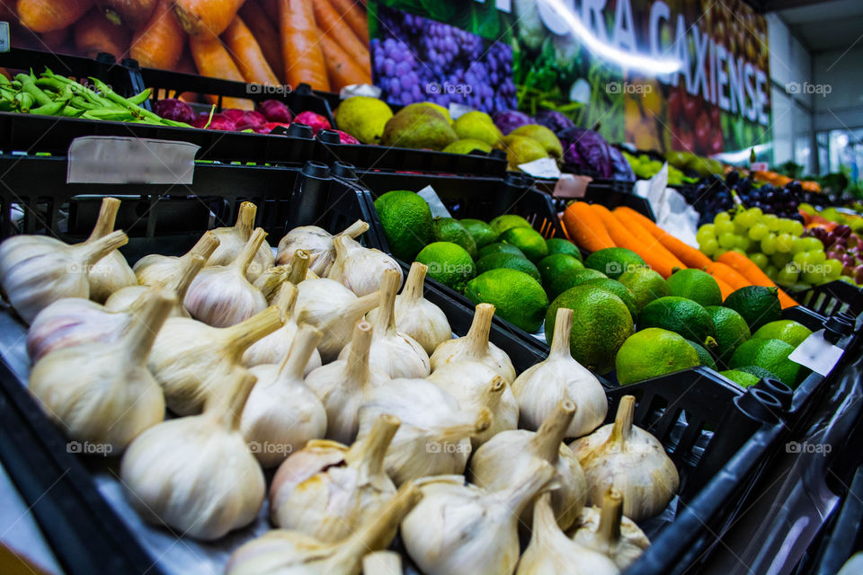 Fresh garlic and other vegetables at organic fair