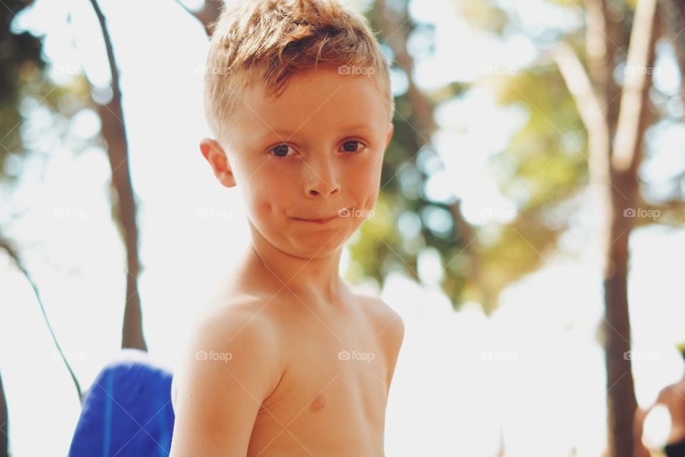 Boy enjoying the seaside 