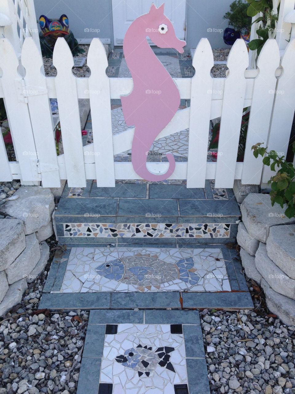 Fish mosaic stepping stone craft project tiles