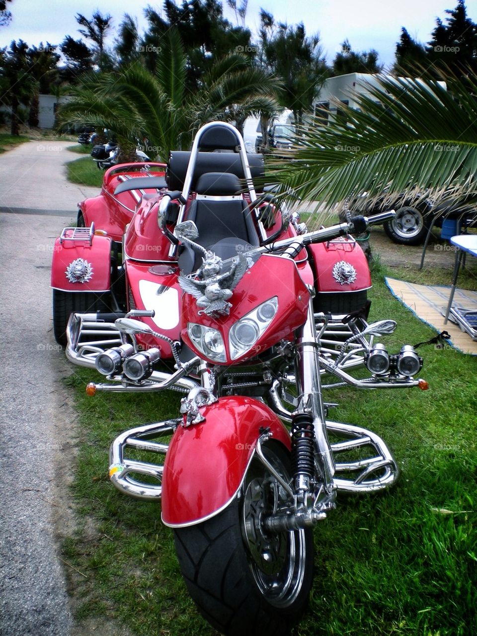 fun shine chrome motorbike by jeanello